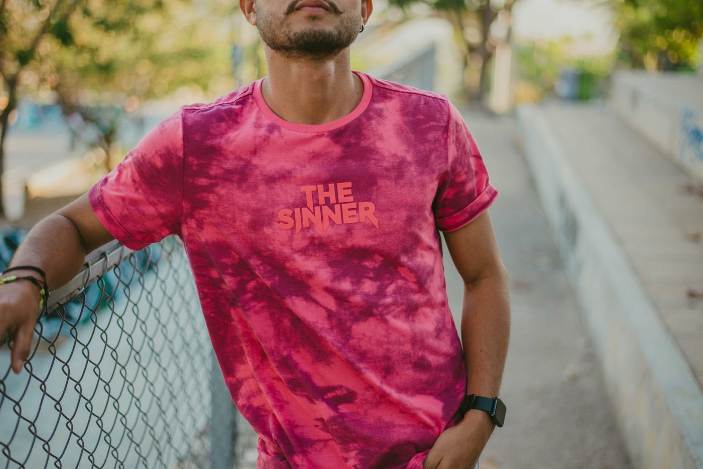 Camiseta sublimada total: como funciona, tecidos e para que serve